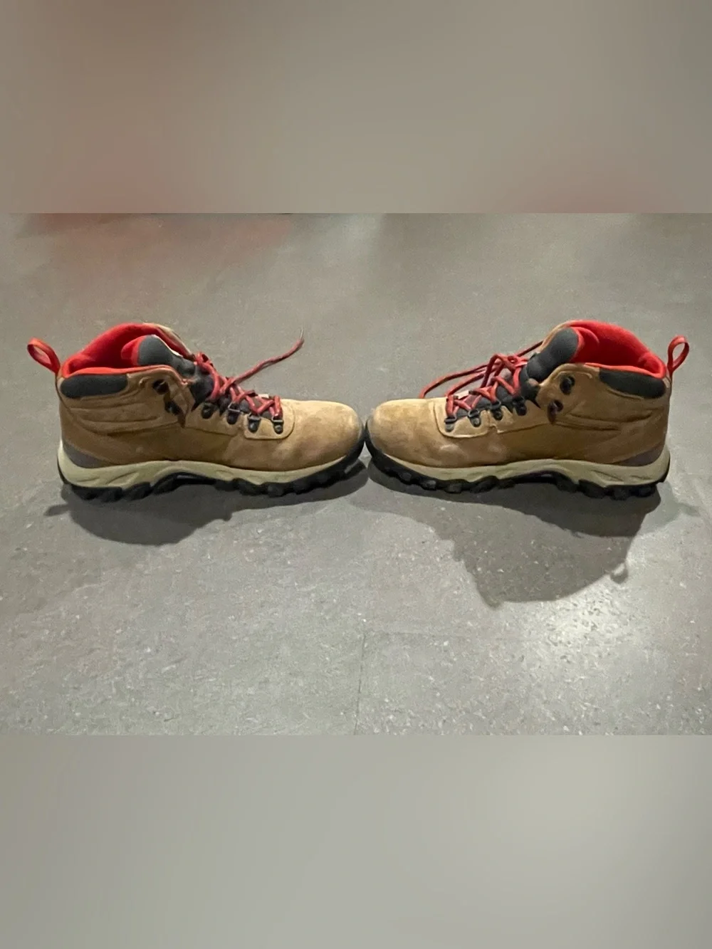 Columbia Men’s Newton Ridge II suede wtrpf hiking boots, elk/mountain red, sz 8